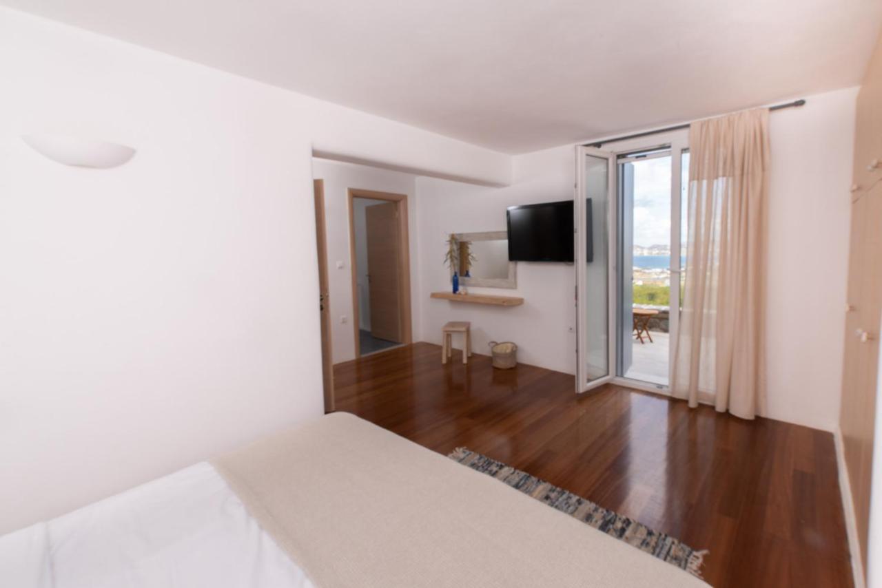Mira - Luxury * Parikia (Paros)